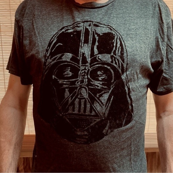 DARTH VADER Helmet STAR WARS T shirt Black Gray Velour Graphic Mens Large - Picture 8 of 10
